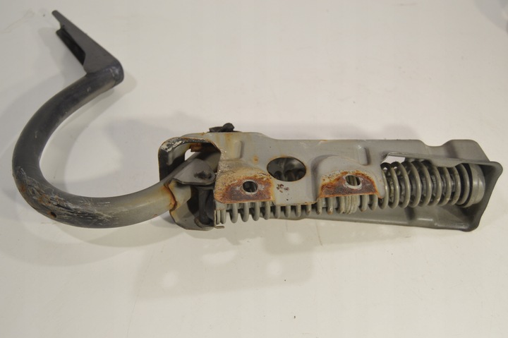 фото №6, Петли крышки багажника левый правые mercedes w126 рестайлинг