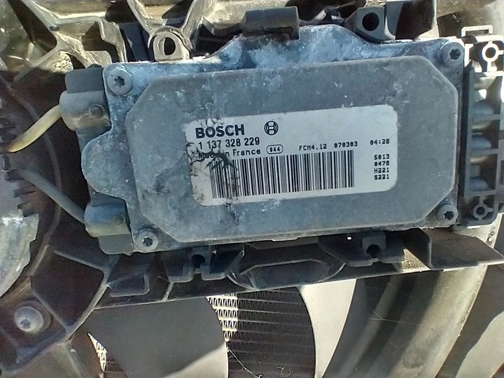 фото №12, Mercedes w211 cls w219 радиаторов воды кондиционера вентилятор a2115001154