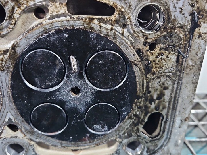 фото №14, Головка ford c-max ii mk2 9688418110 dw10c 2.0 tdci 140km