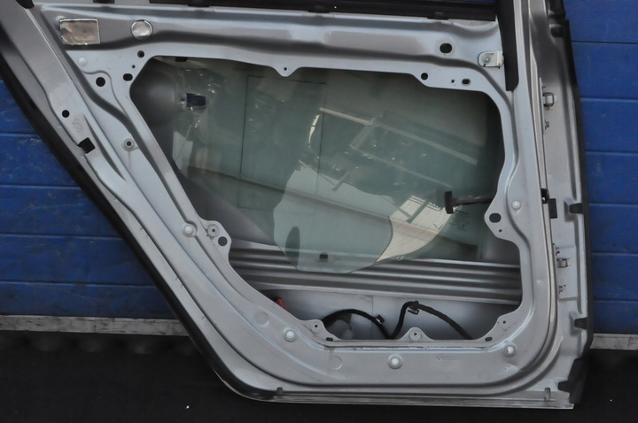 фото №9, Volvo s60 ii дверь левый зад задние sedan