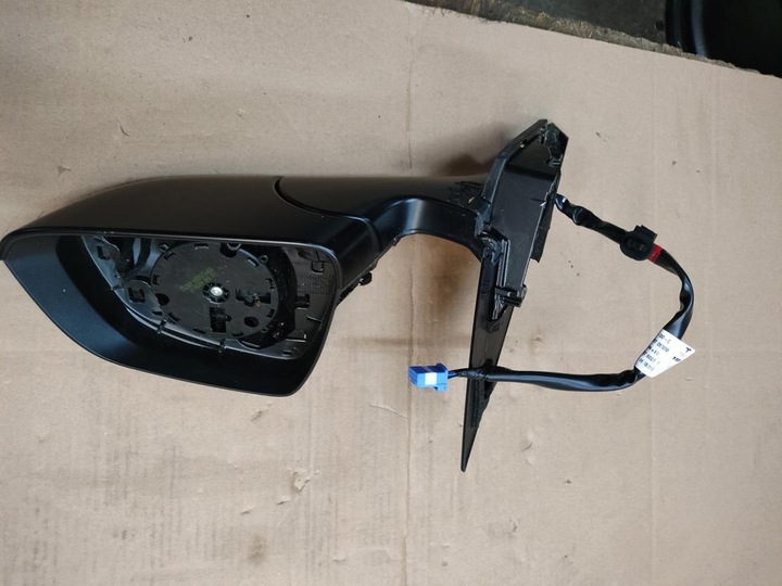 фото №8, Tesla 3 рестайлинг зеркало правые eu 11 pin оригинал