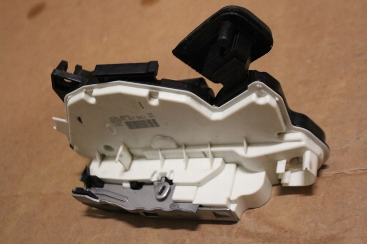 фото №1, Замок двері перед лівий vw atlas cross sport 5k1837015j