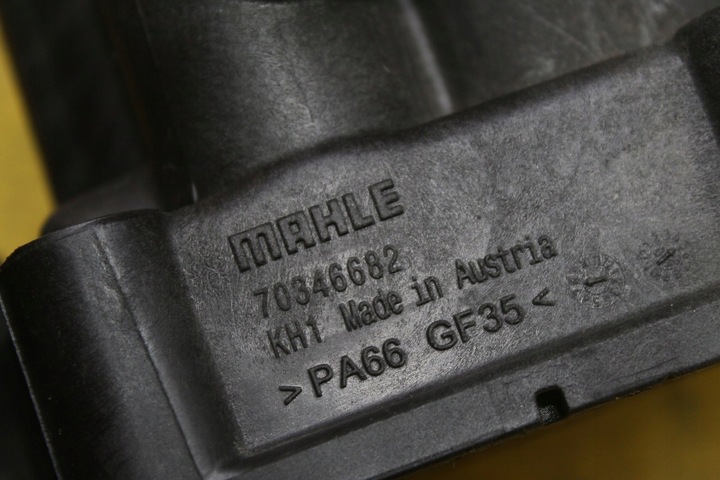 фото №8, Основа фільтра масла 03l115389c golf vi 1.6 tdi