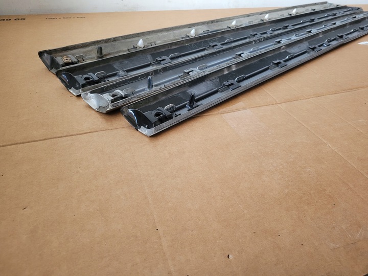 фото №8, Планка двері хром права перед vw passat b8 3g0854940 lr7h li7f la7w