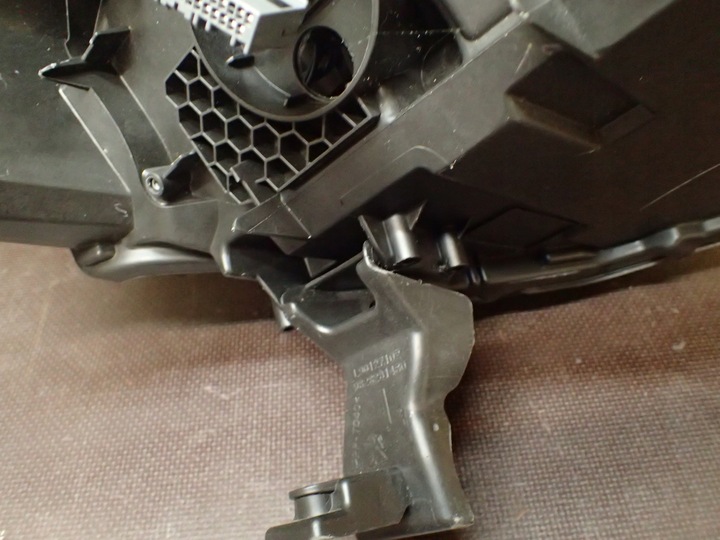 фото №15, Лампа лампы перед peugeot 2008 ii 2 полный led