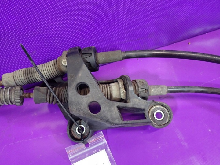 фото №8, Seat ibiza iv 6j 1.6 домкрат зміни кпп / коробка передач троси вибірник 6q0711061e