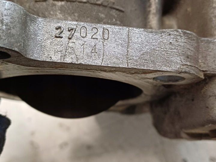 фото №8, Toyota avensis 2 ii t25 03- дроссельная заслонка 270203e14