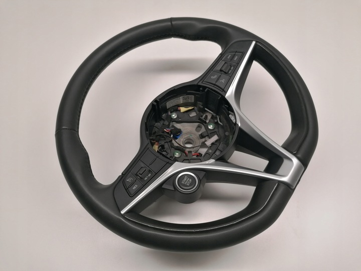 фото №15, Alfa romeo giulia кермо шкіра оригінал 2016-