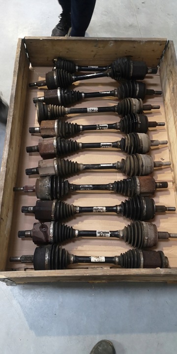 фото №1, Vw transporter tdi t5 t6 7h0407271ak піввісь оригінал