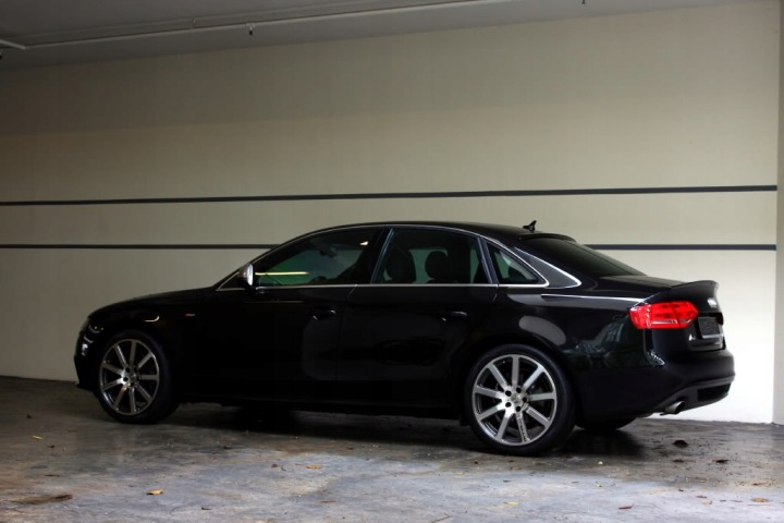 фото №9, Audi a4 b8 sedan спойлер накладка na скло підкладка!!