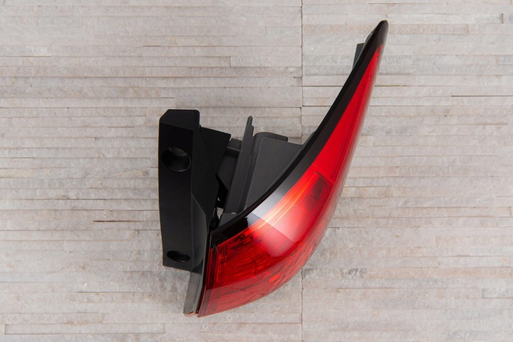 фото №10, Honda hr-v ii ru 2015-2018 лампа задня led права 33502t7sa01