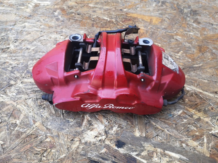 фото №1, Alfa romeo stelvio супорт гальмівний лівий перед 505536510