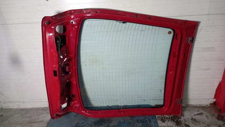 фото №6, Задняя крышка mazda 626