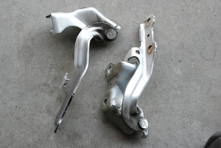 фото №1, Петля петли капота комплект lexus rx 400h