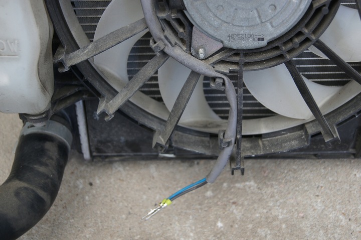 фото №7, Subaru xv ii crosstrek ii 2.0 радіатор вода кондиціонер вентилятори комплект