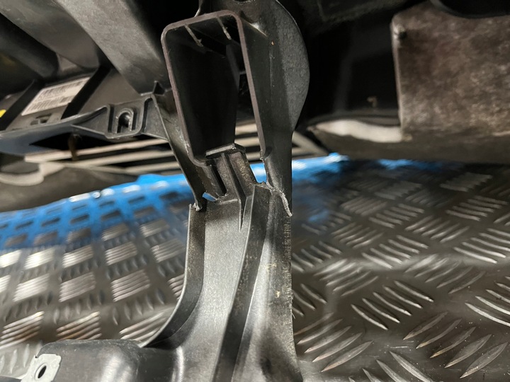 фото №10, Porsche cayenne s i 7l панель капот консоль 03-