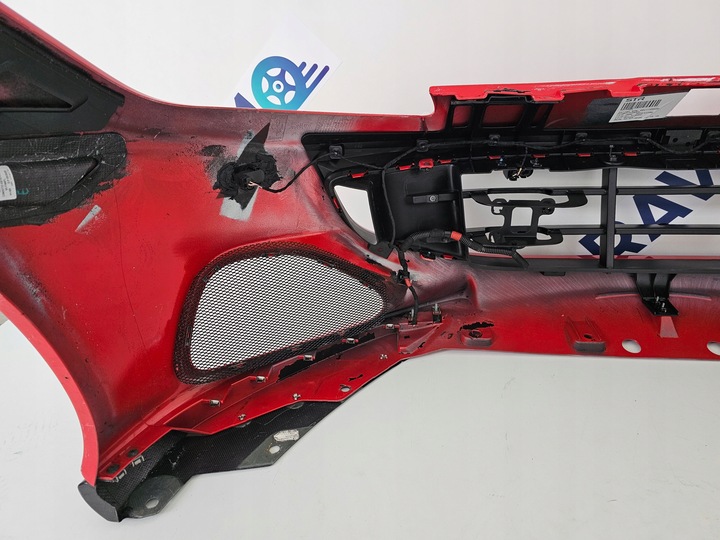 фото №11, Бампер переднє ferrari portofino m рестайлінг pdc карбон