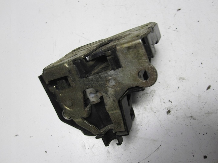 фото №6, Замок дверь переднее правые renault scenic i 00r