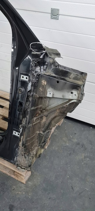 фото №15, Sq5 80a q5 стійка поріг обшивка порога праві праві перед ly9t 80a809840