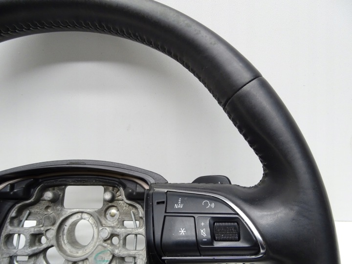 фото №10, Руль кожа мультифункция лепестки 4g0419091p audi a6 c7