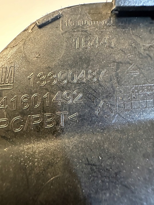 фото №3, Opel zafira c заглушка бампера 13300487