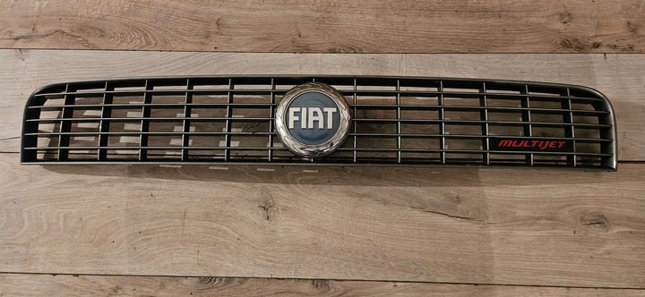 фото №1, Решітка радіатора бампера fiat grande punto 05-09 оригінал