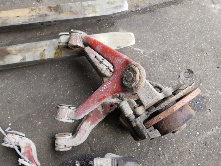 фото №5, Поворотный кулак ступица перед рычаги iveco daily iii 99-