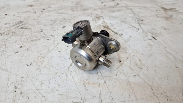 фото №1, Насос вприскувальний пального insignia saab 9-5 95 2.0 t 0261520072 a20nht