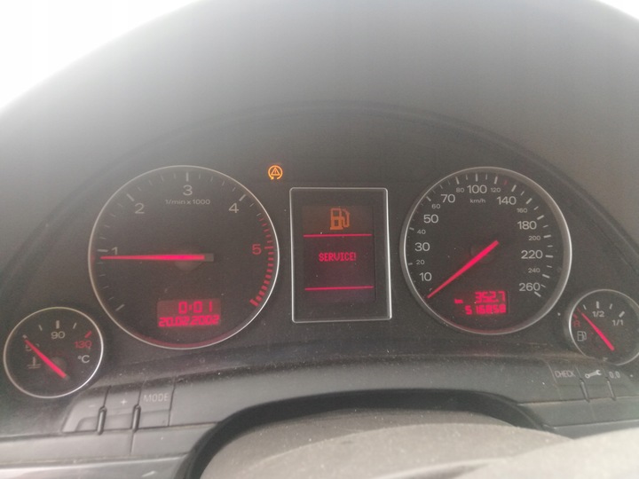 фото №7, Спидометр приборы 8e0920900k 0263626035 audi a4 b6 1.9 tdi 00-