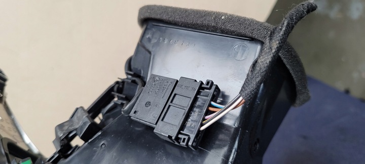 фото №10, S7 4g a7 решётка воздуховод консоли левая 4g1820901 s6 c7 a6