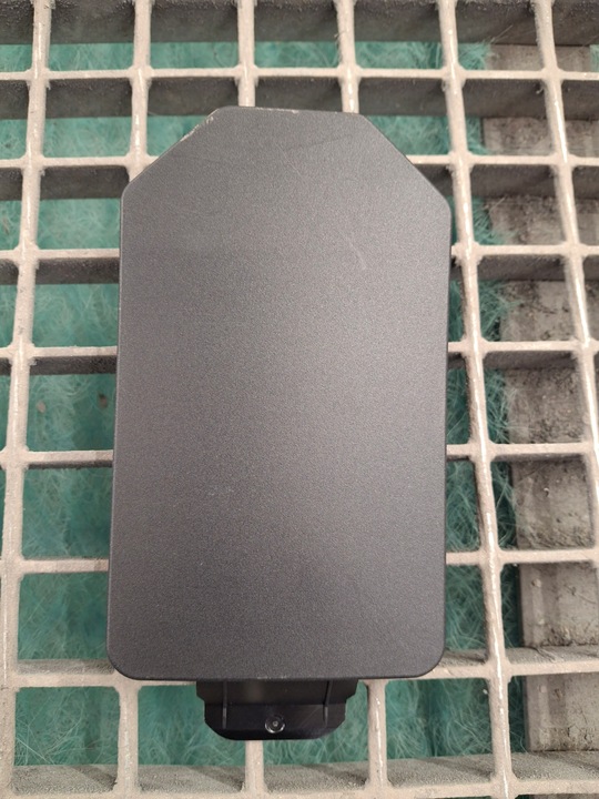 фото №1, Porsche cayenne 9y 9y3 заглушка сидіння 4m0971981 ідеальна !