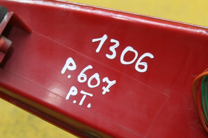 фото №8, Лампа правий зад peugeot 607