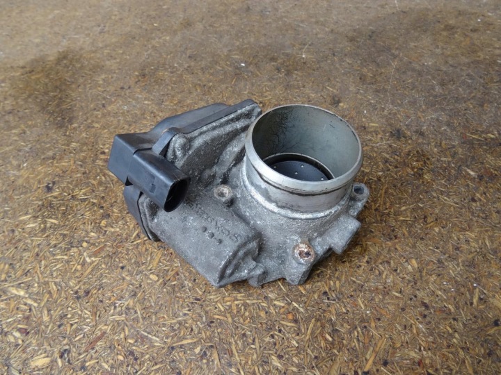 фото №15, Audi a5 8t a4 b8 8k 2.0 tfsi дросельна заслінка 06f133062g