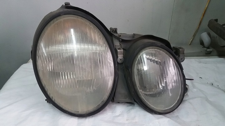 фото №1, Mercedes clk w208 лампа фара праві перед