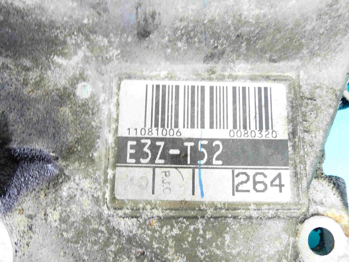 фото №10, Корпус распределительный вал toyota avensis ii t25 1.6 vvti