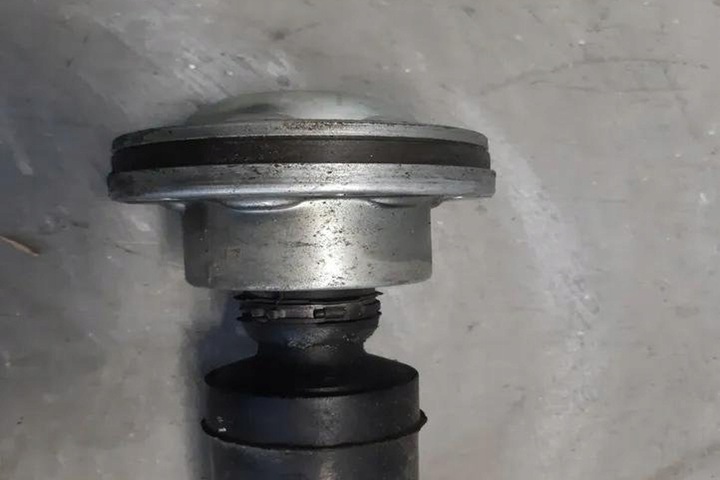 фото №8, Wał приводной volvo xc90 i p31492144 2.0l дизель 147kw 2018