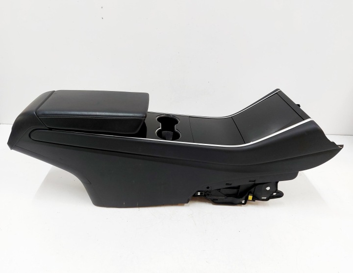 фото №8, Tesla 3 tesla iii 19r. тунель середній підлокітник 1499043-00-a