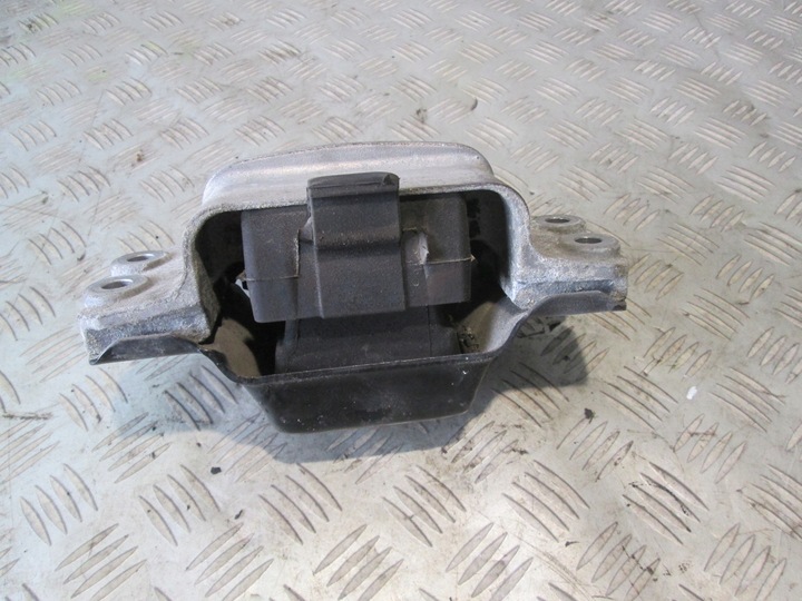 фото №4, Лапи подушка двигуна vw golf v plus 1.6 mpi 1k0199555l