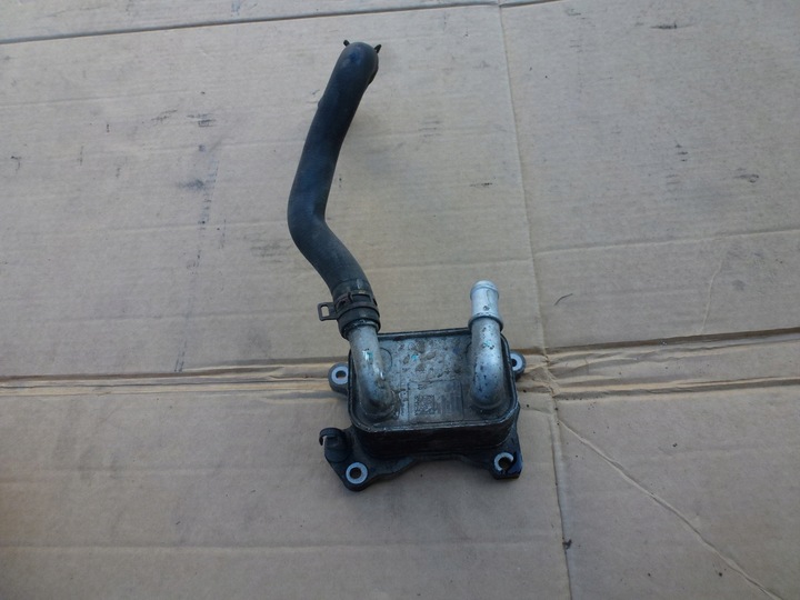 фото №1, Радиаторов масла dacia sandero ii 0.9 tce 17r