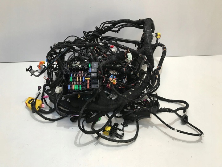 фото №1, Cupra born 2022 жгут установка интерьера 5wa937615 европа