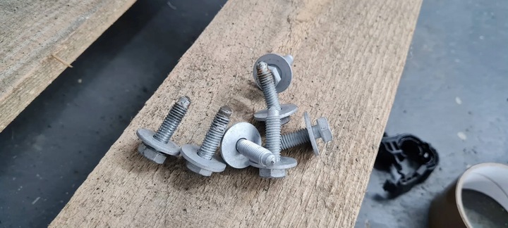 фото №7, Q3 83a балка бампера зад задняя 83a807309a