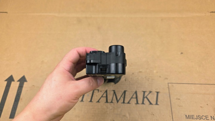 фото №12, Ford s-max mk1 рестайлінг galaxy mk3 10-15 r. панель повітропровід кондиціонера чорний !