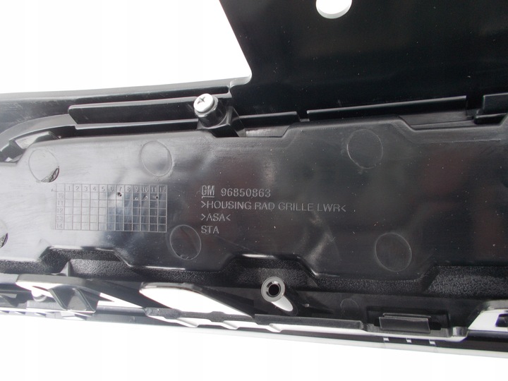 фото №8, Решітка решітка радіатора знак chevrolet orlando 10-18
