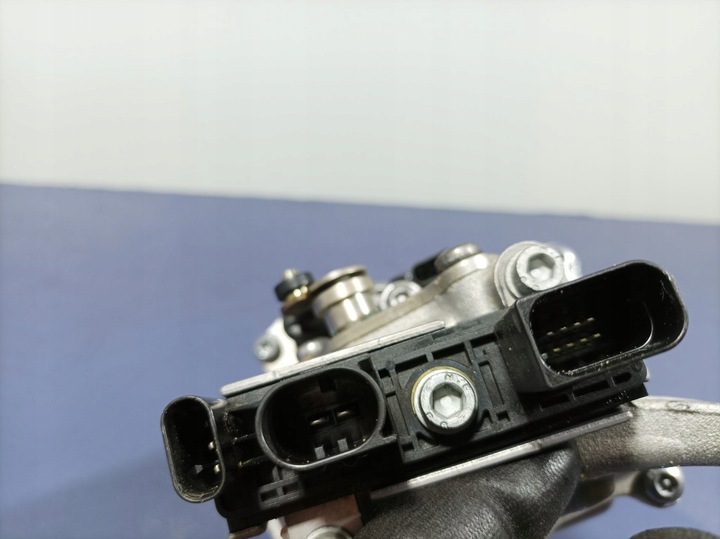 фото №10, Bmw 7 g11 g12 lci 3.0 d b57d30b 286 km радіаторів вихлопних газів клапан egr 8598309