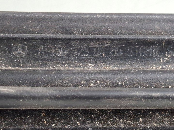 фото №10, Mercedes-benz gla w156 2014 правая сторона прокладка стёкла дверь передних