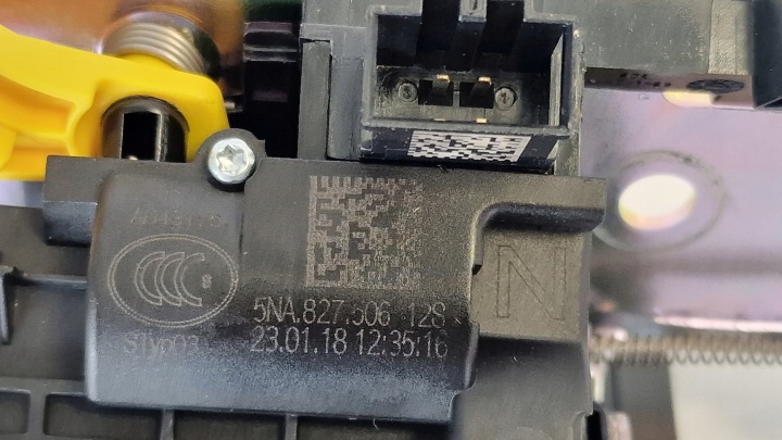 фото №10, Vw touareg 760 замок доводчик 760827887 5na827506