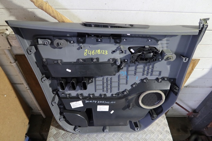 фото №10, Боковина оббивка двері праві перед jumpy