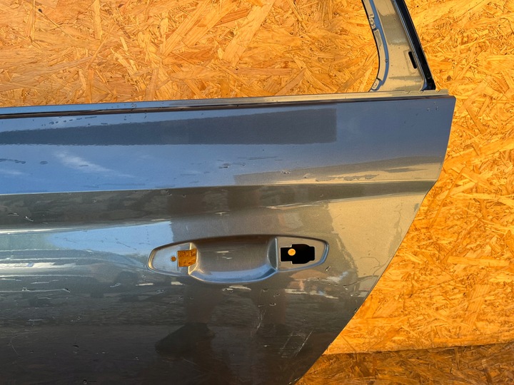 фото №3, Дверь левая задние зад skoda scala шкала 19-