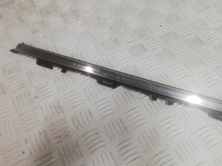 фото №6, Peugeot 208 планка накладка двері зад ліва