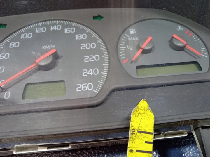 фото №6, Volvo v40 s40 i рестайлинг 00-02 панель приборов бензин eu 1.6 1.8 2.0 30889710